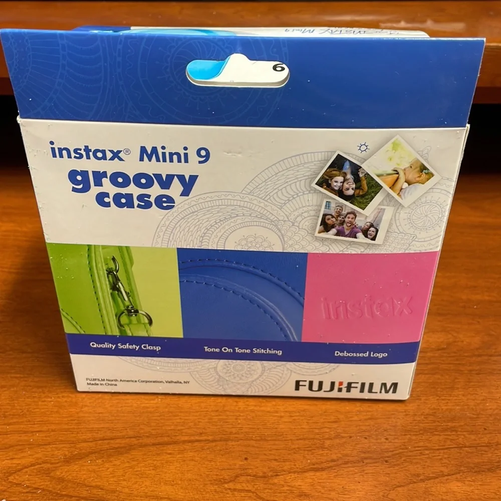 Fujifilm instax groovy